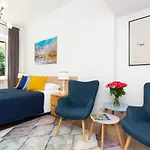 Apartments Mokotów Odolańska by Renters